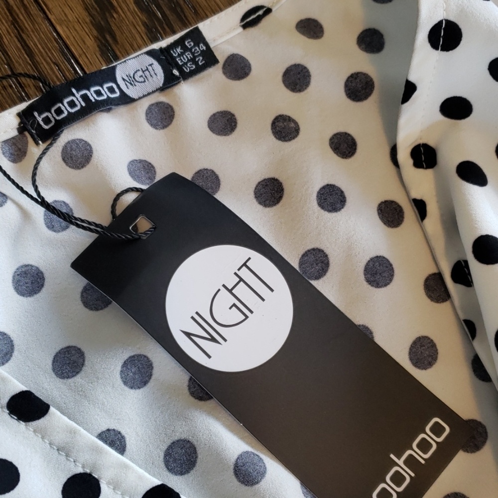 NWT Polka Dot Co-ord Top & Shorts - Picture 5 of 8